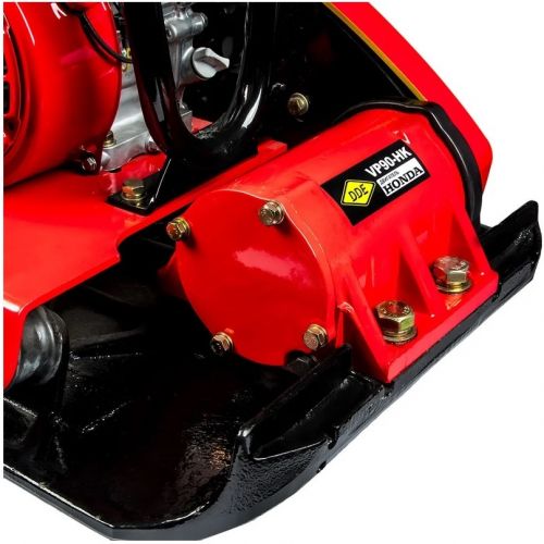 Виброплита бензиновая 90 кг DDE VP90-HK, двигатель Honda GX 160 (комплектация с баком для воды и ковриком!) изображение